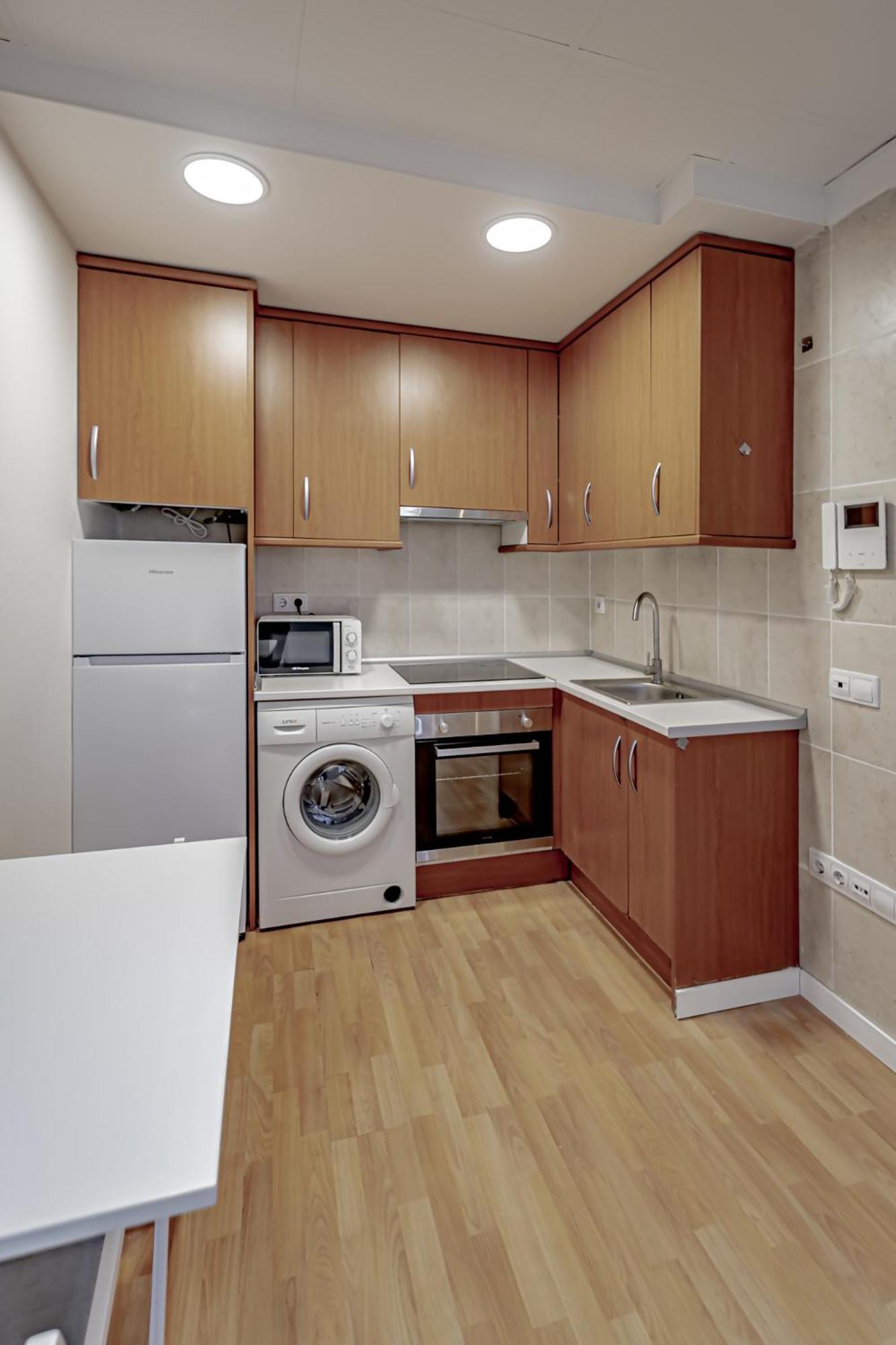 Apartamentos Noviembre Madrid Buitenkant foto