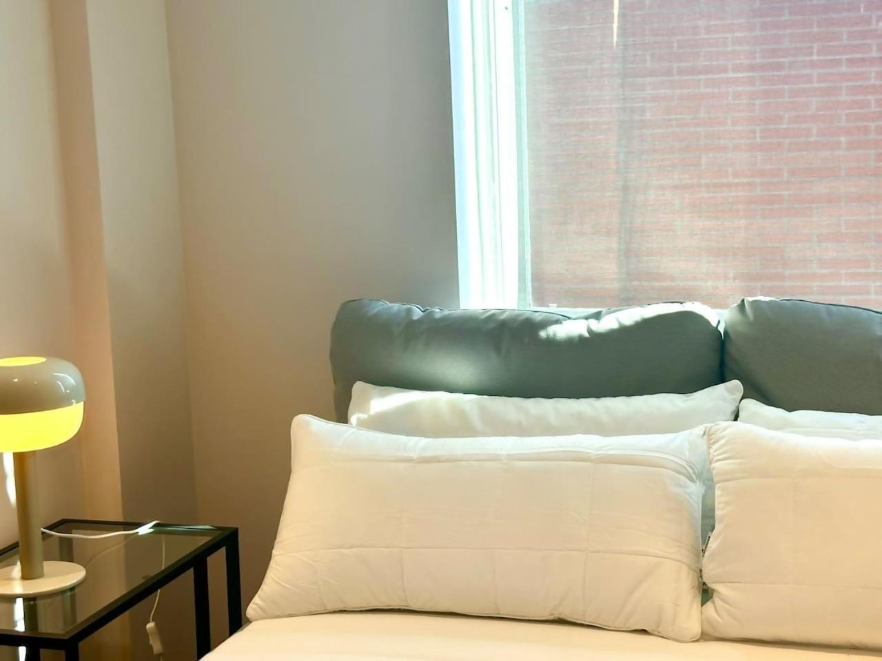 Apartamentos Noviembre Madrid Buitenkant foto