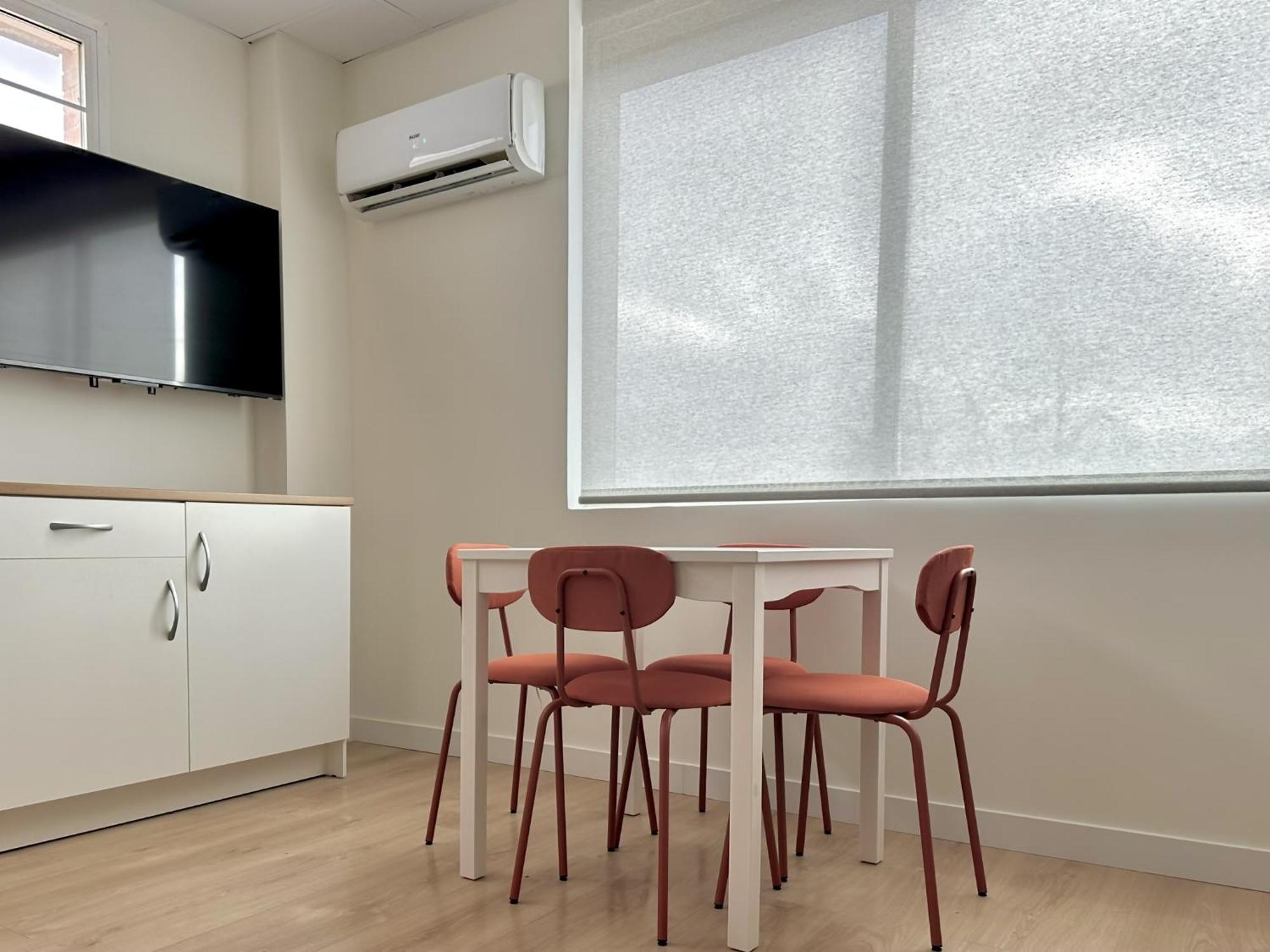 Apartamentos Noviembre Madrid Buitenkant foto