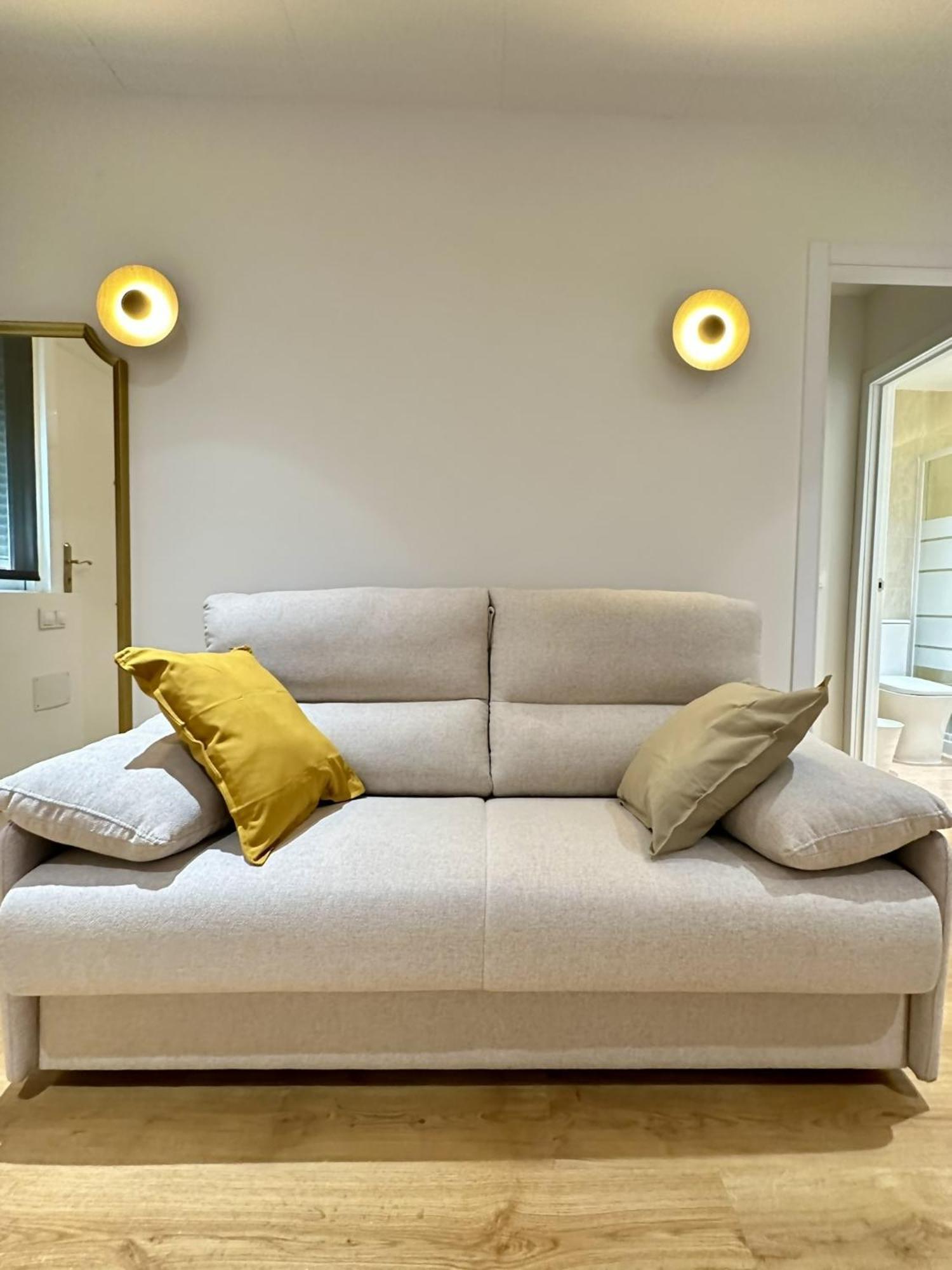 Apartamentos Noviembre Madrid Buitenkant foto